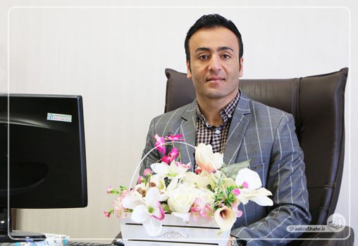 قهرمان جهان مدیر ورزش شهرداری شاهین شهر شد