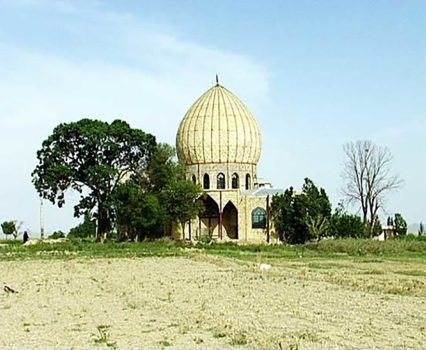 آستان امامزاده سید محمد (ع) باغمیران محلی آرام بخش برای گردشگران