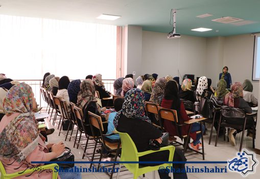 آغاز کارگاههای مهارت زناشویی در فرهنگسرای خانواده