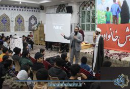 جشن انقلاب در مسجد حاجی آباد