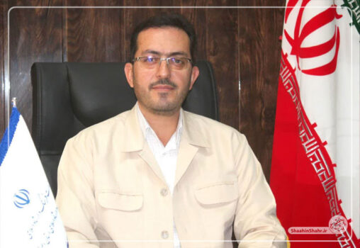 شاهین‌شهر باید پایتخت شعر کودک ایران باشد