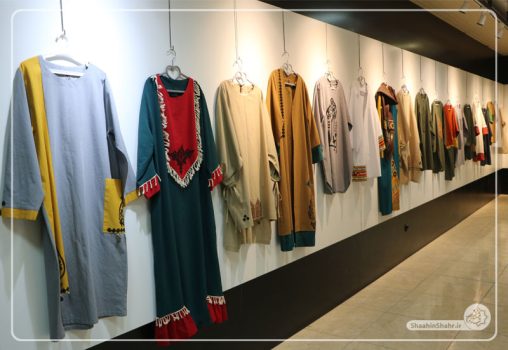 نمایشگاه مد و لباس ایرانی اسلامی به مناسبت هفته عفاف و حجاب