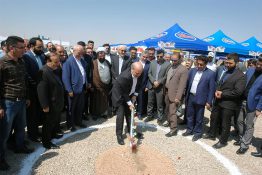 آغازساخت سردخانه ثابت و دومداره شاهین شهر با حضور معاون رئیس جمهور