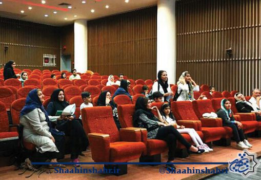 نقد فیلم در پاتوق تماشایی